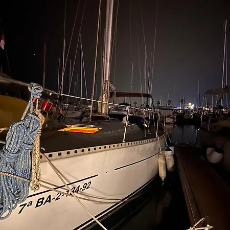 Velero Draco Botel Sitges